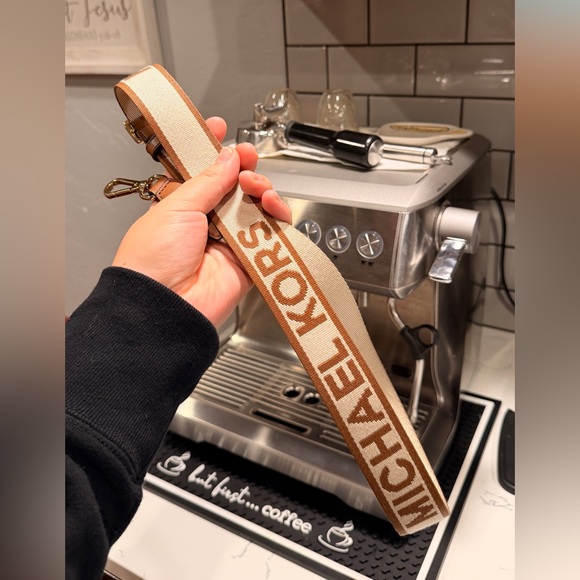 Michael Kors Mirella Medium Pebbled Leather Tote Bag - Picture 13 of 13